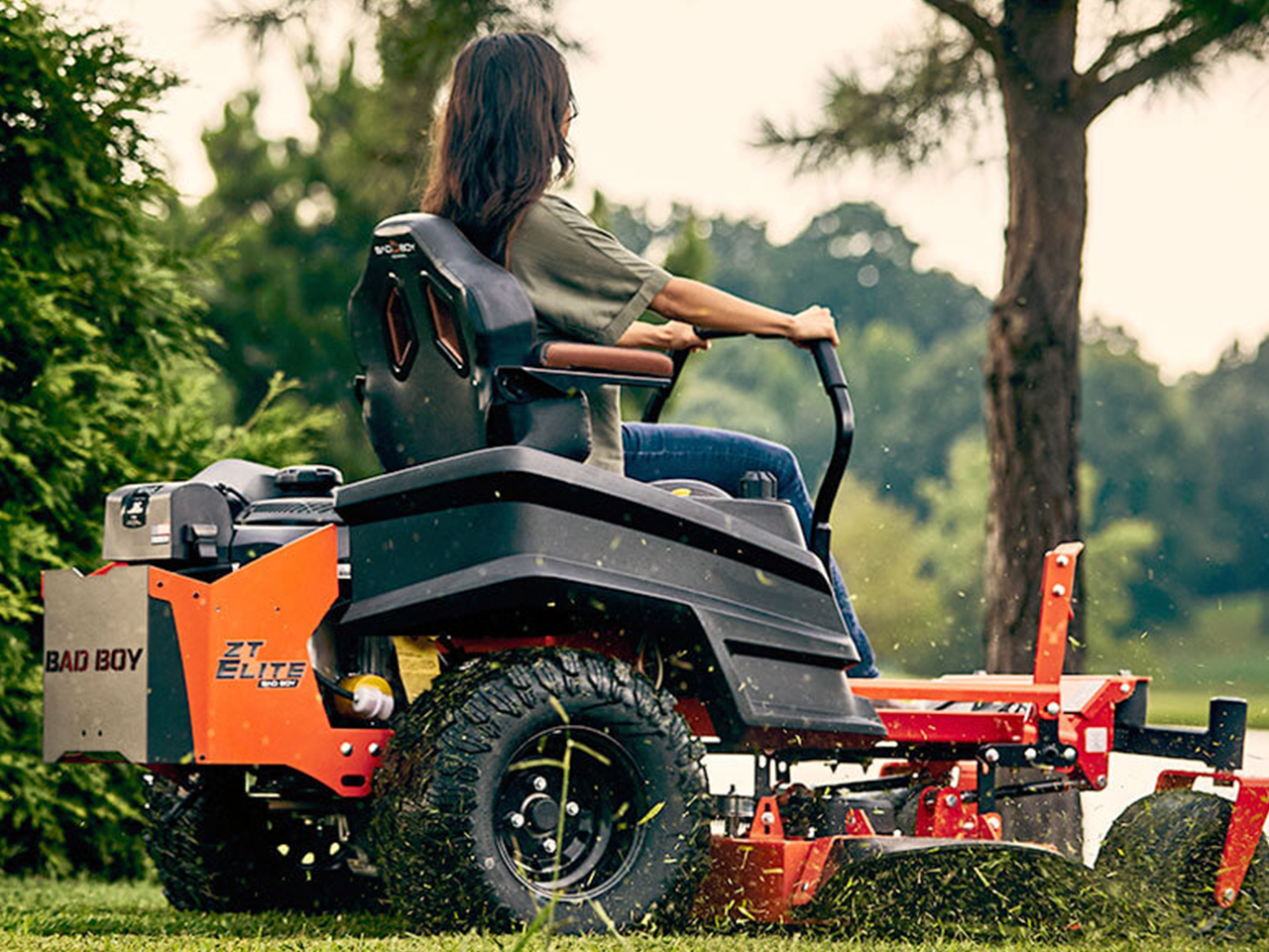 Bad Boy ZT Elite 54" Kawasaki 726cc 24HP FR730V Zero Turn Mower Bad Boy Trailer ZTEKA24HP54