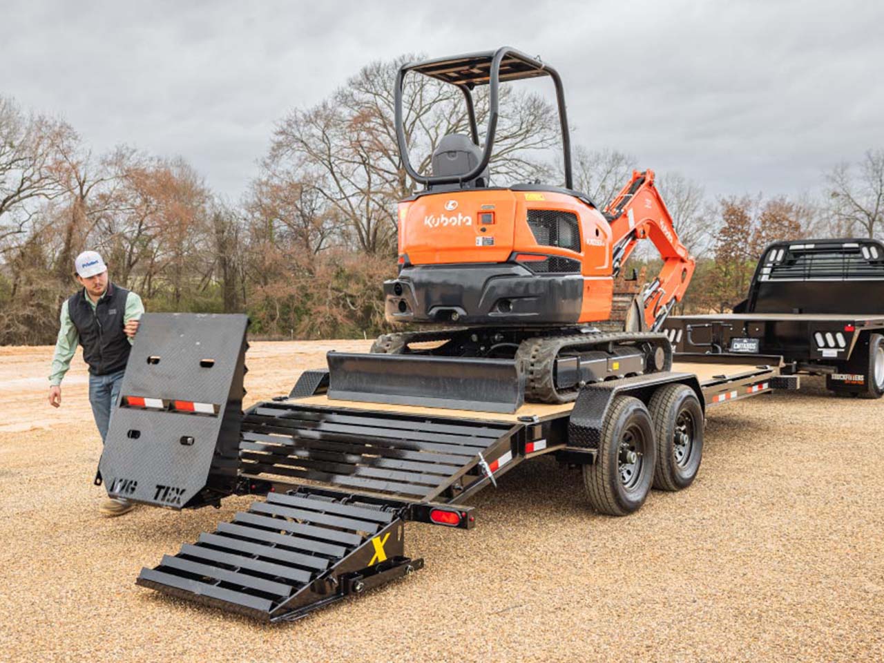 Big Tex 7x22  14K  I-Beam Equipment Trailer with Mega Ramps 14EH Big Tex Trailer 14EH-22D3A-MRBK