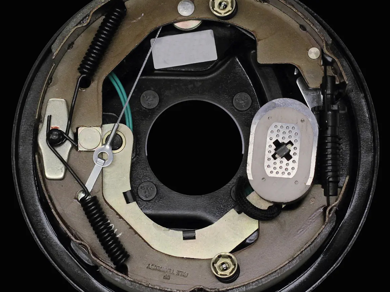 Big Tex 8.5 x 22 16k Over Axle Power Tilt Equipment Trailer Big Tex Trailer 16OT-22BK