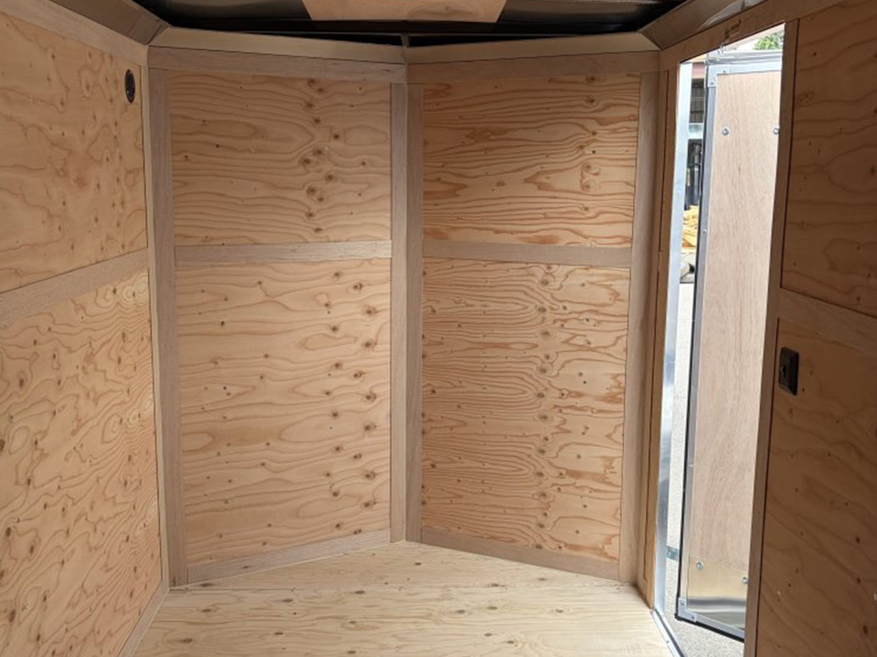 Continental Cargo 6x12 2.9K V-Series Cargo Trailer Appearance Package Continental Cargo Trailer VHW612SA-AP