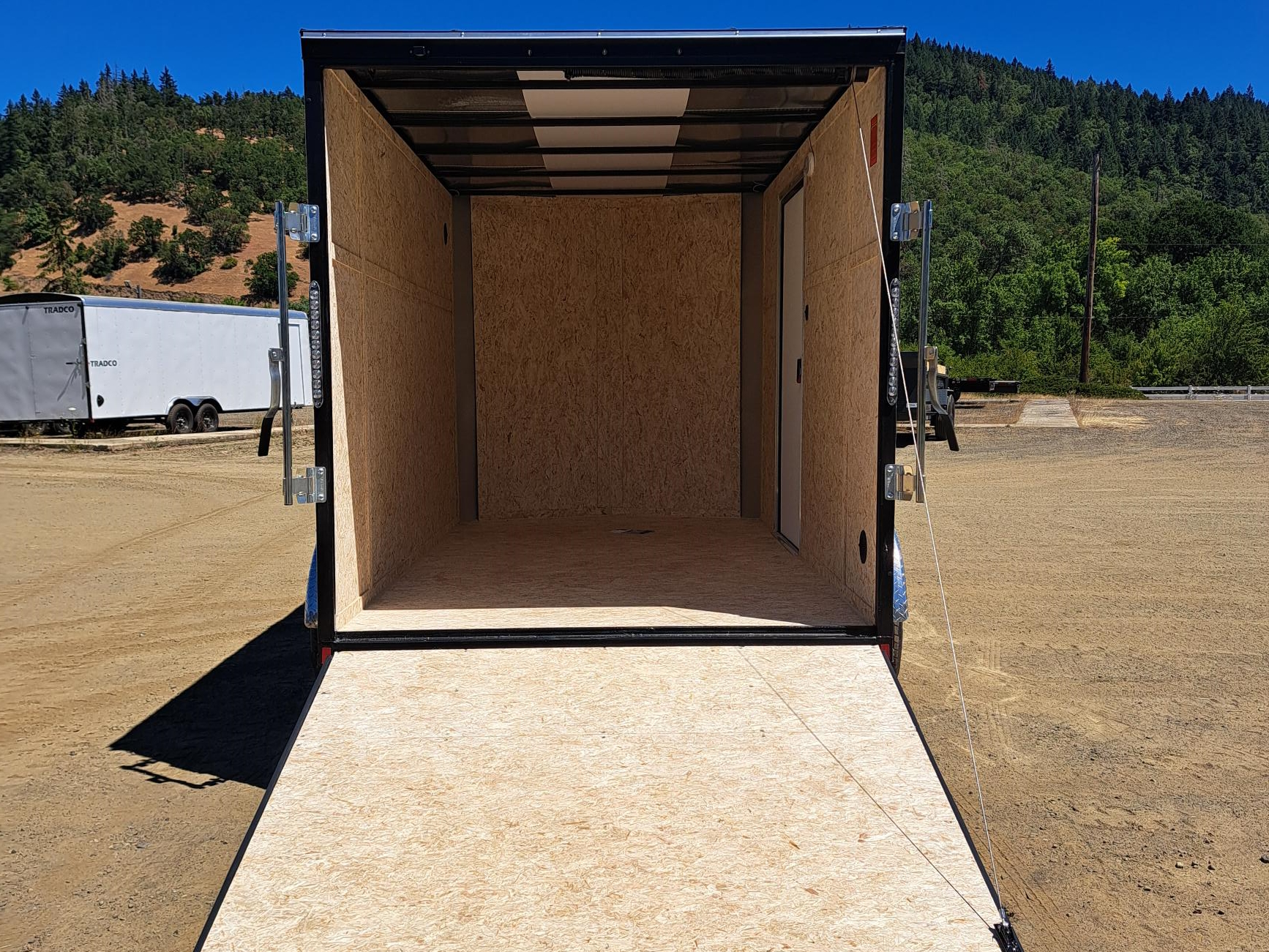 Criterion 6x10 Cargo Trailer - 3.5K, Flat Top, Ramp Door - Tradco TradCo Criterion Trailer CT610S3NU-72-24-DD-VN