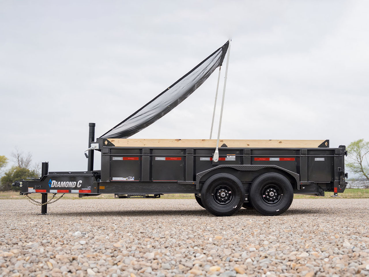 Diamond C 7 x 16 14K Pacesetter Dump Trailer LPT Diamond C Trailer LPT207-L16X82-PAC