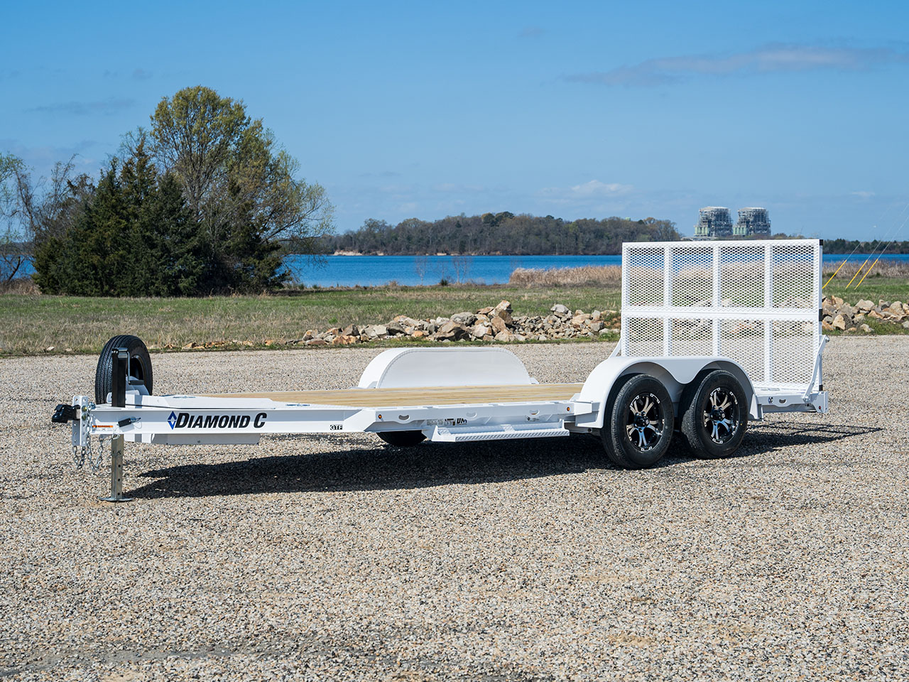 Diamond C 7 x 14 10K Car Hauler with 48" Bi-Fold Ramp GTF Diamond C Trailer GTF206-L14X83-B48