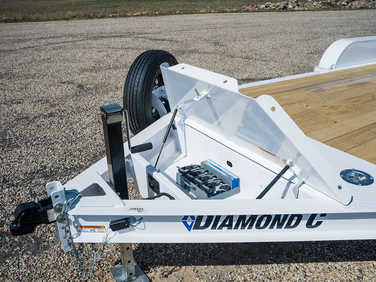 Diamond C 7 x 14 12K Car Hauler with 48" Bi-Fold Ramp GTF Diamond C Trailer GTF206-L14X83-B48