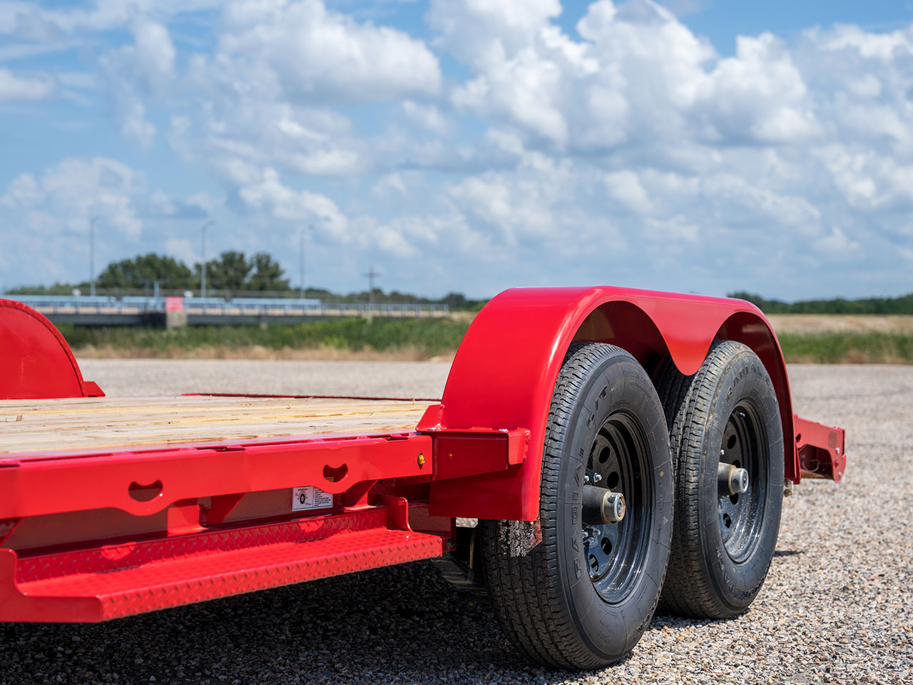 Diamond C 7 x 18 7K Car Hauler with 60" Slide in Ramps GTF Diamond C Trailer GTF235-L18X83-R60