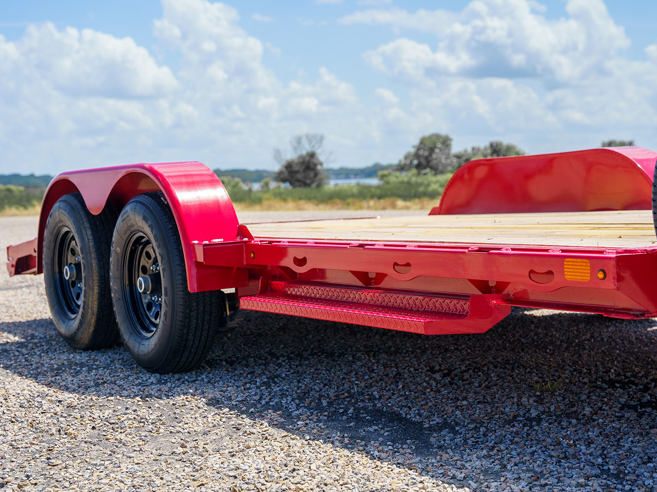 Diamond C 7 x 18 7K Car Hauler with 60" Slide in Ramps GTF Diamond C Trailer GTF235-L18X83-R60