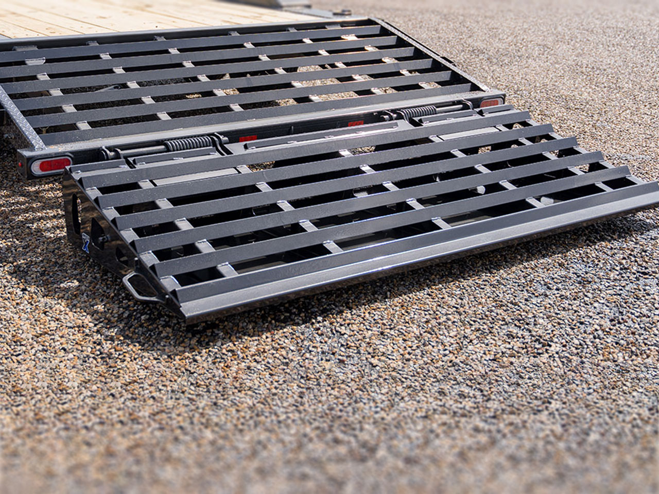 Diamond C 7 x 22 14K X-Ramps Equipment Trailer w/Side Step & Winch Mount LPX Diamond C Trailer LPX207-L22X82-D36XSSMW