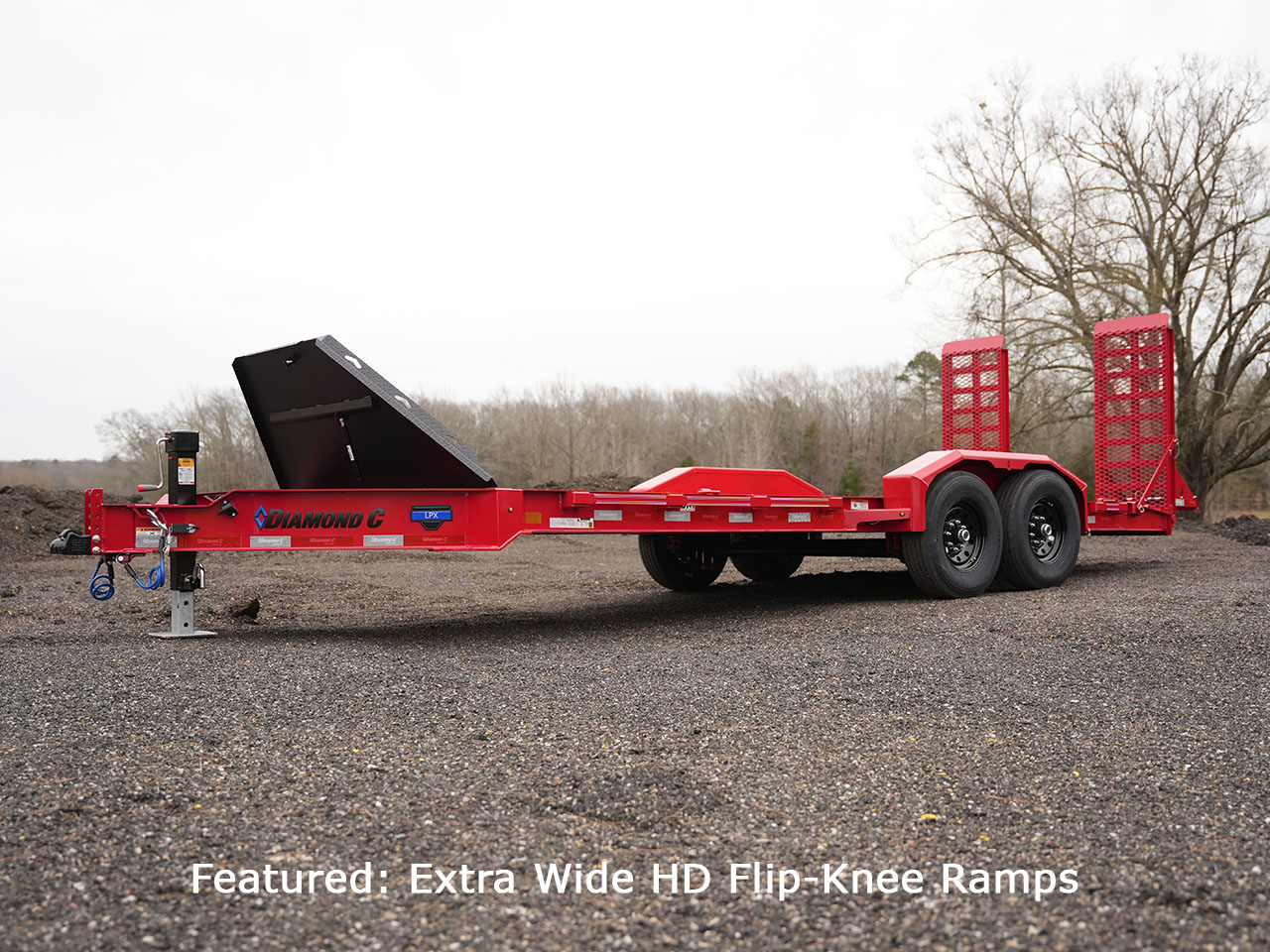 Diamond C 7 x 22 20K Max Ramps Equip Trailer w/Side Step & Super HD Fender LPX Diamond C Trailer LPX210-L24X82-D36MSSHD