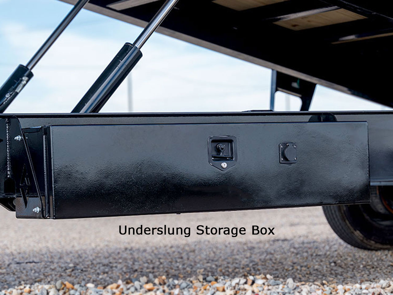 Diamond C 8.5 x 24 14K Max Ramps Deck Over Equipment Trailer Winch Mount/Storage Box DEC Diamond C Trailer DEC207-L24X102-D60MBXW