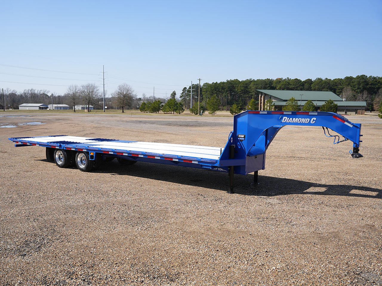 Diamond C 8.5 x 35 20K Pacesetter Goosneneck Equipment Trailer w/Spare Tire FMAX Diamond C Trailer FMAX210-L35X102-PACST