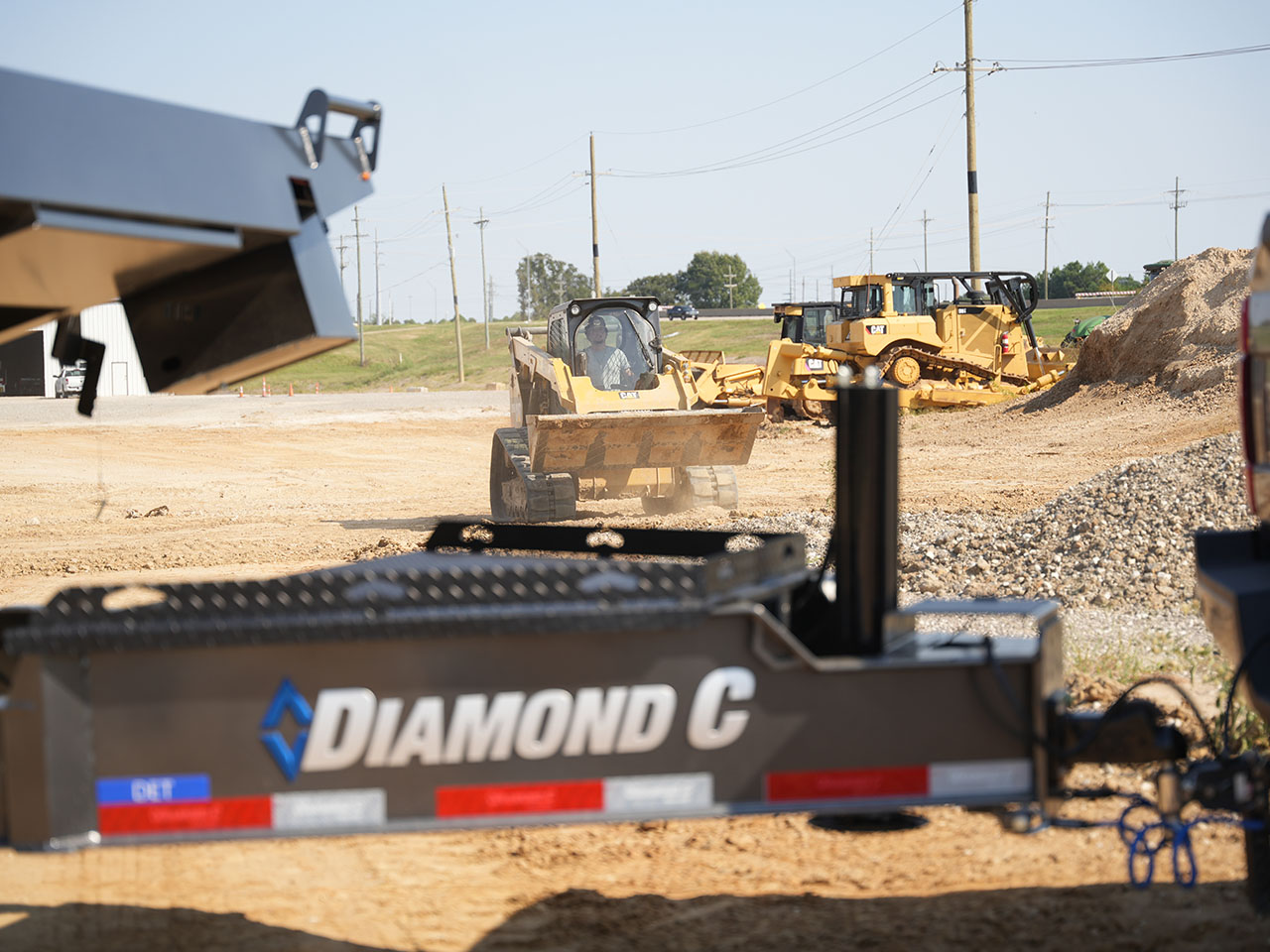 Diamond C 8.5 x 22 14K Equipment Tilt Trailer w/Winch Mount DET Diamond C Trailer DET207-L22X102-JSHSCW