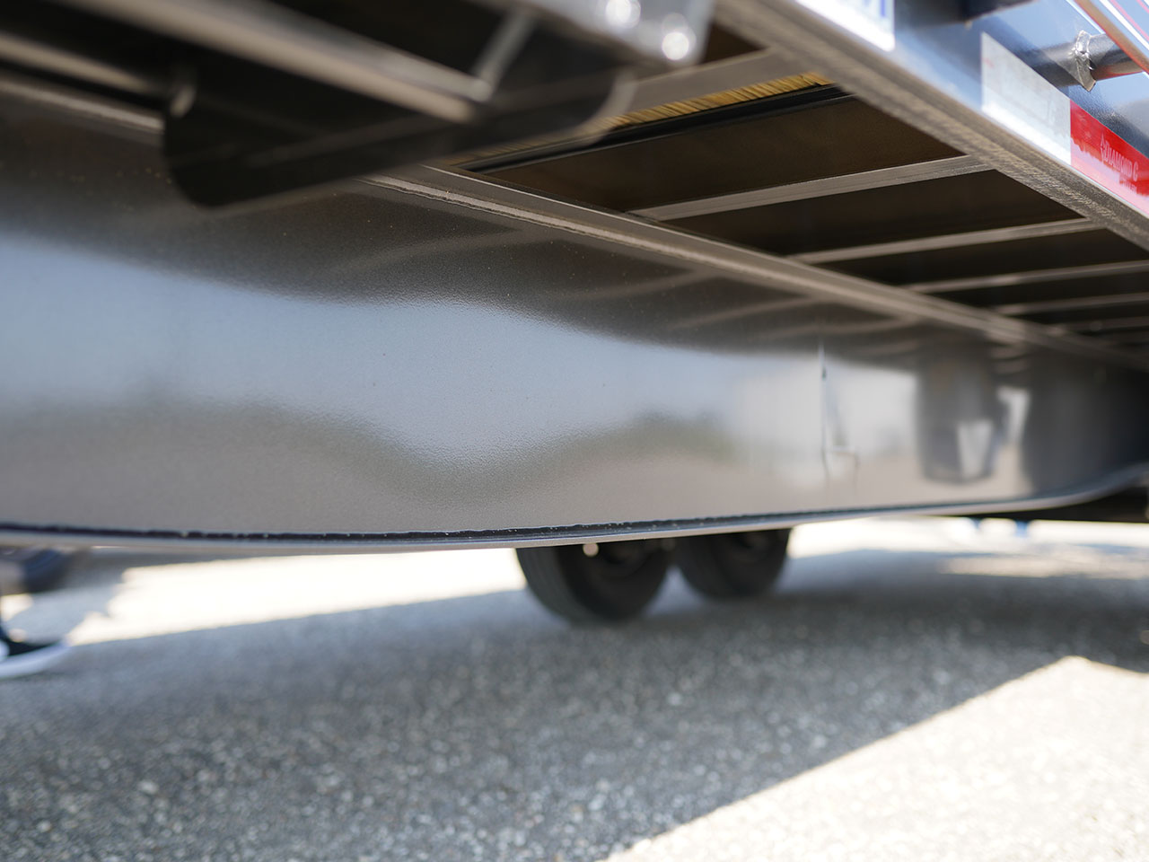 Diamond C 8.5 x 22 14K Equipment Tilt Trailer Diamond C Trailer DET207-L20X102