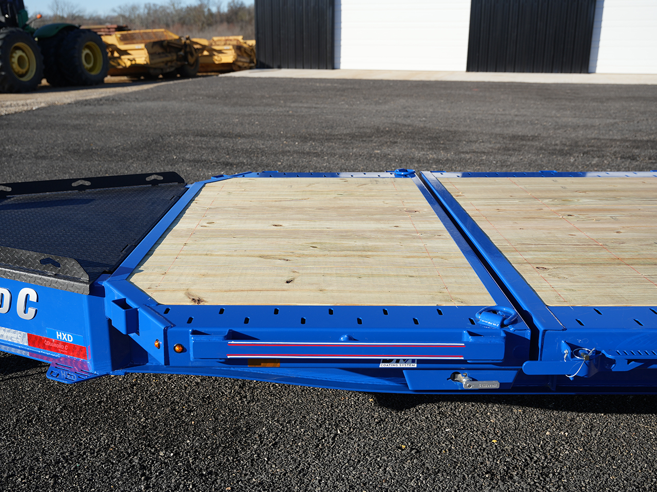 Diamond C 8.5 x 22 18K Hydraulic Tilt Trailer w/Pro Tilt Upgrade Diamond C Trailer HXD208-L22X102-SC