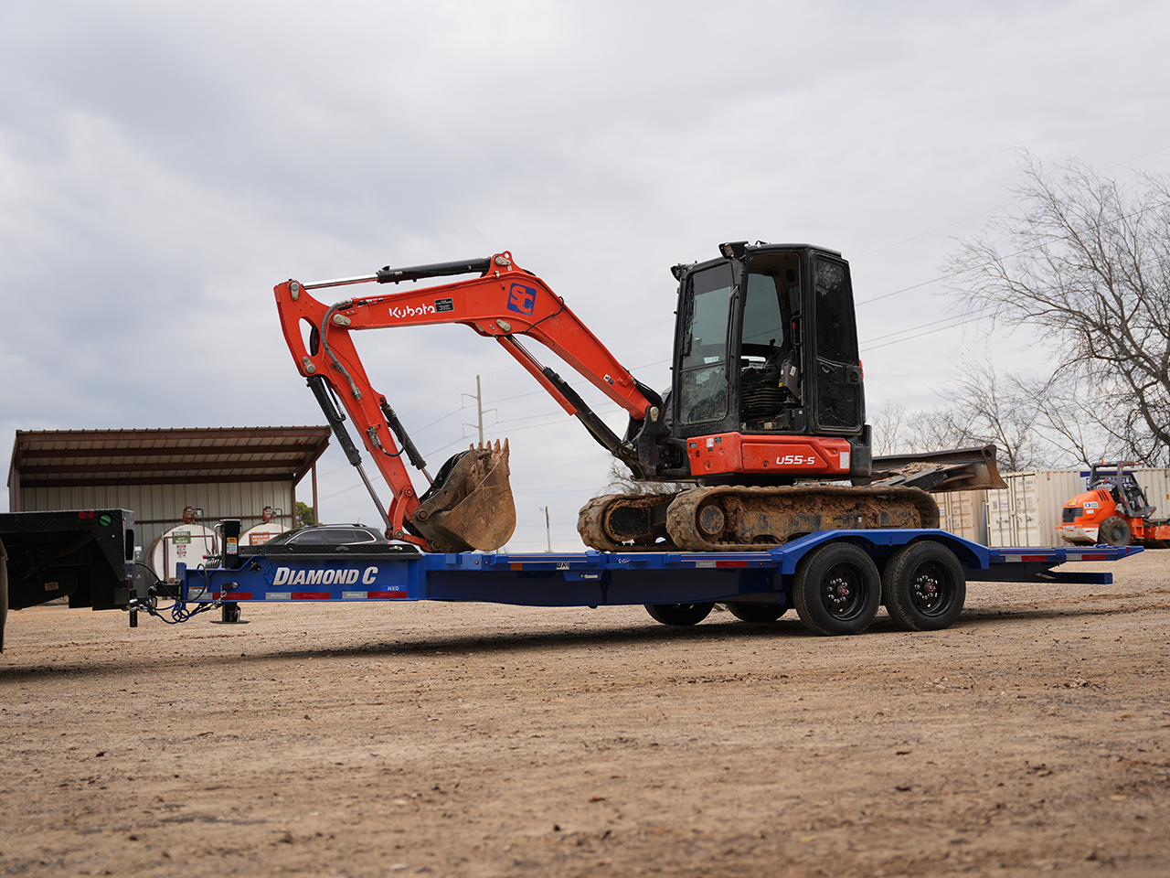 Diamond C 8.5 x 24 20K Hydraulic Dampened Tilt Trailer Diamond C Trailer HXD210-L24X102