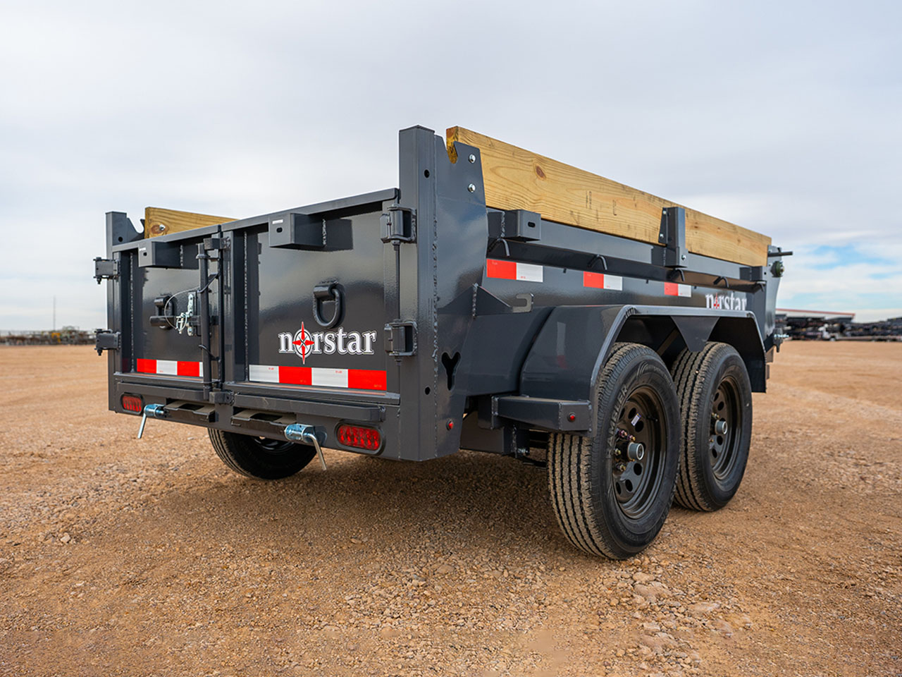 Norstar 5x10 7K Dump Trailer - DCB (Iron Bull) Iron Bull Trailer DCB6010032 ES2 V62