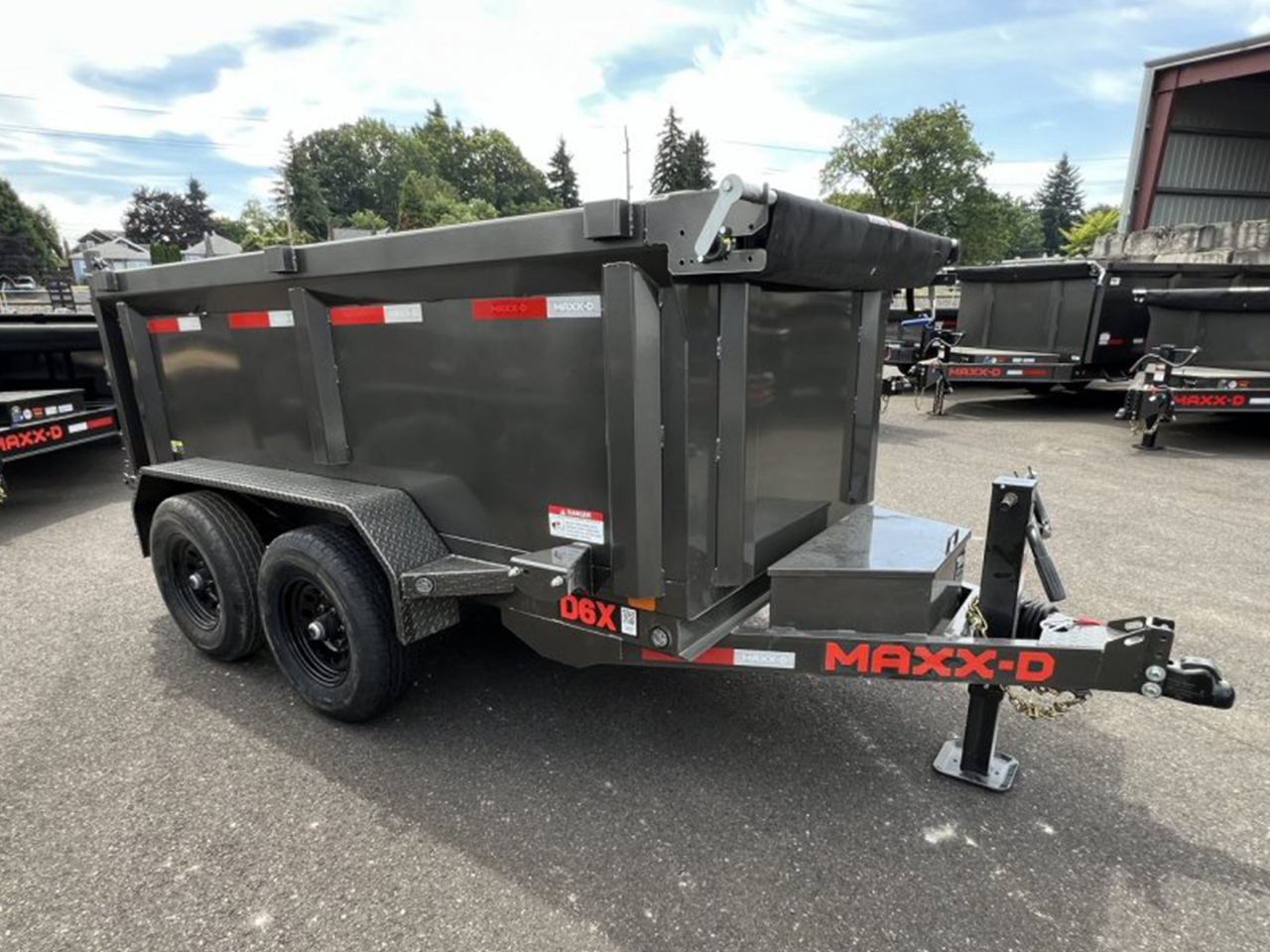MAXX-D 5x10 10K D6X Scissor Lift Dump Trailer 36" Solid Sides Trailer D6X-5X10-10K-36