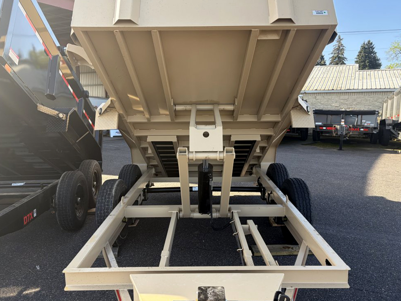 MAXX-D 6x12 14K D7X Scissor Lift Budget Friendly Dump Trailer w/36" Solid Sides MAXX-D Trailer D7B-6X12-14K-36