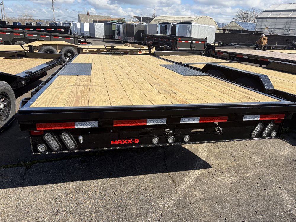 MAXX-D 8.5x20 15.4K DOX I-Beam Deckover Equipment Trailer MAXX-D Trailer DOX-8.5X20-15.4K