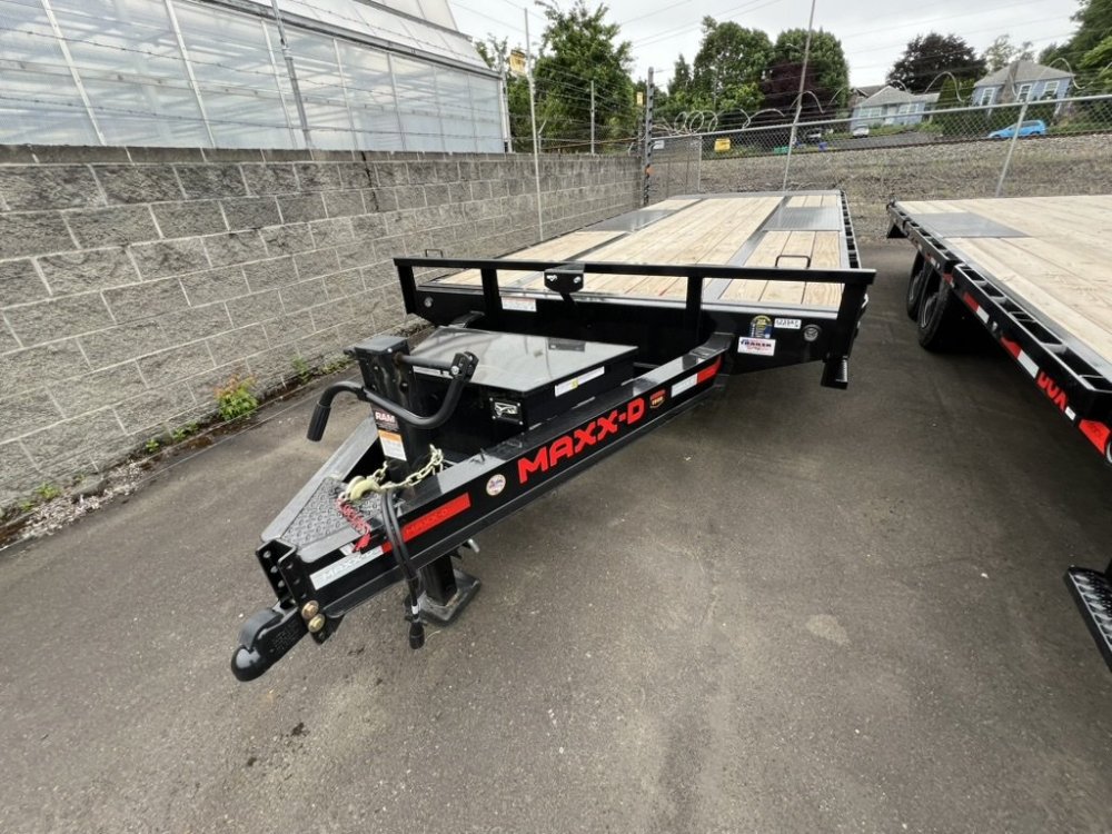 MAXX-D 8.5x26 17.5K TOX Power Deckover Tilt Trailer w/Hydraulic Jack MAXX-D Trailer TOX-8.5X26-17.5K-HJ