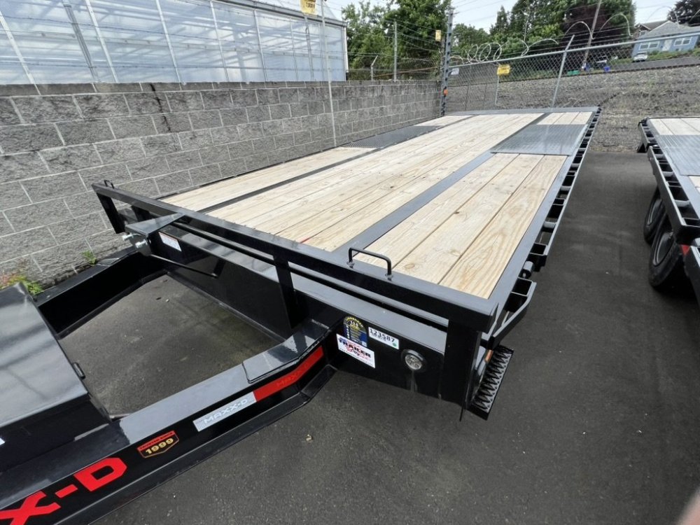 MAXX-D 8.5x26 17.5K TOX Power Deckover Tilt Trailer w/Hydraulic Jack MAXX-D Trailer TOX-8.5X26-17.5K-HJ