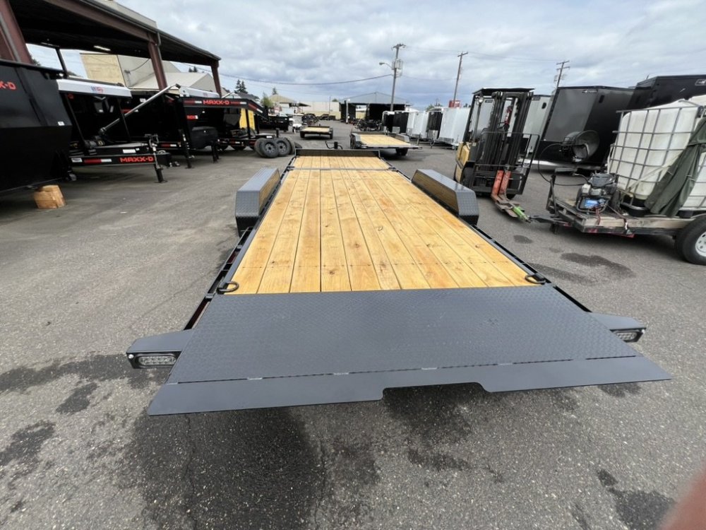 MAXX-D 7x22 17.5K G8X 8" Equipment Gravity Tilt Trailer MAXX-D Trailer G8X-7X22-17.5K