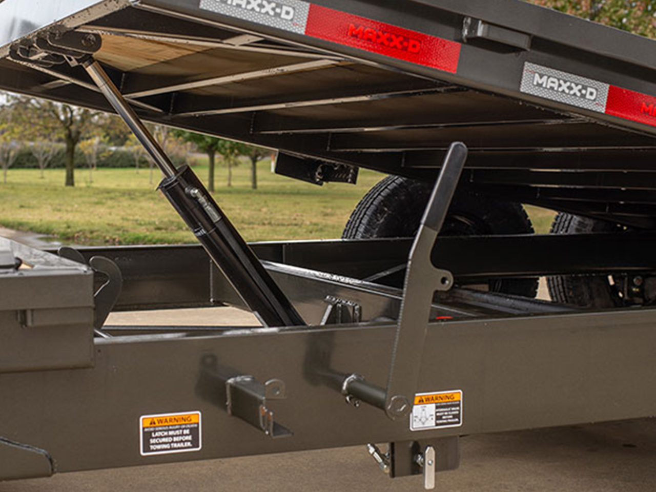 MAXX-D 8.5x22 21K G9X I-Beam Gravity Equipment Tilt Trailer MAXX-D Trailer G9X-8.5X22-21K