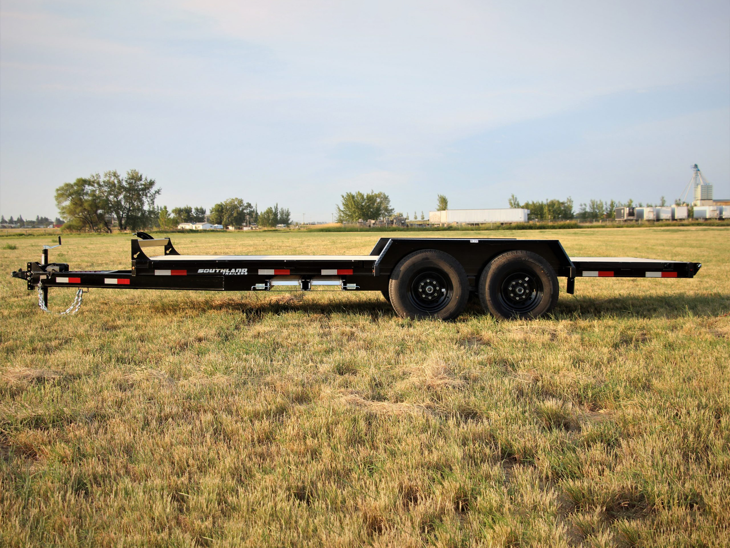 Southland 7 x 20  14K  Straight Deck Equipment Trailer - Slide in Ramps Southland Trailer 96309 LBAT7-20 BLK SIR