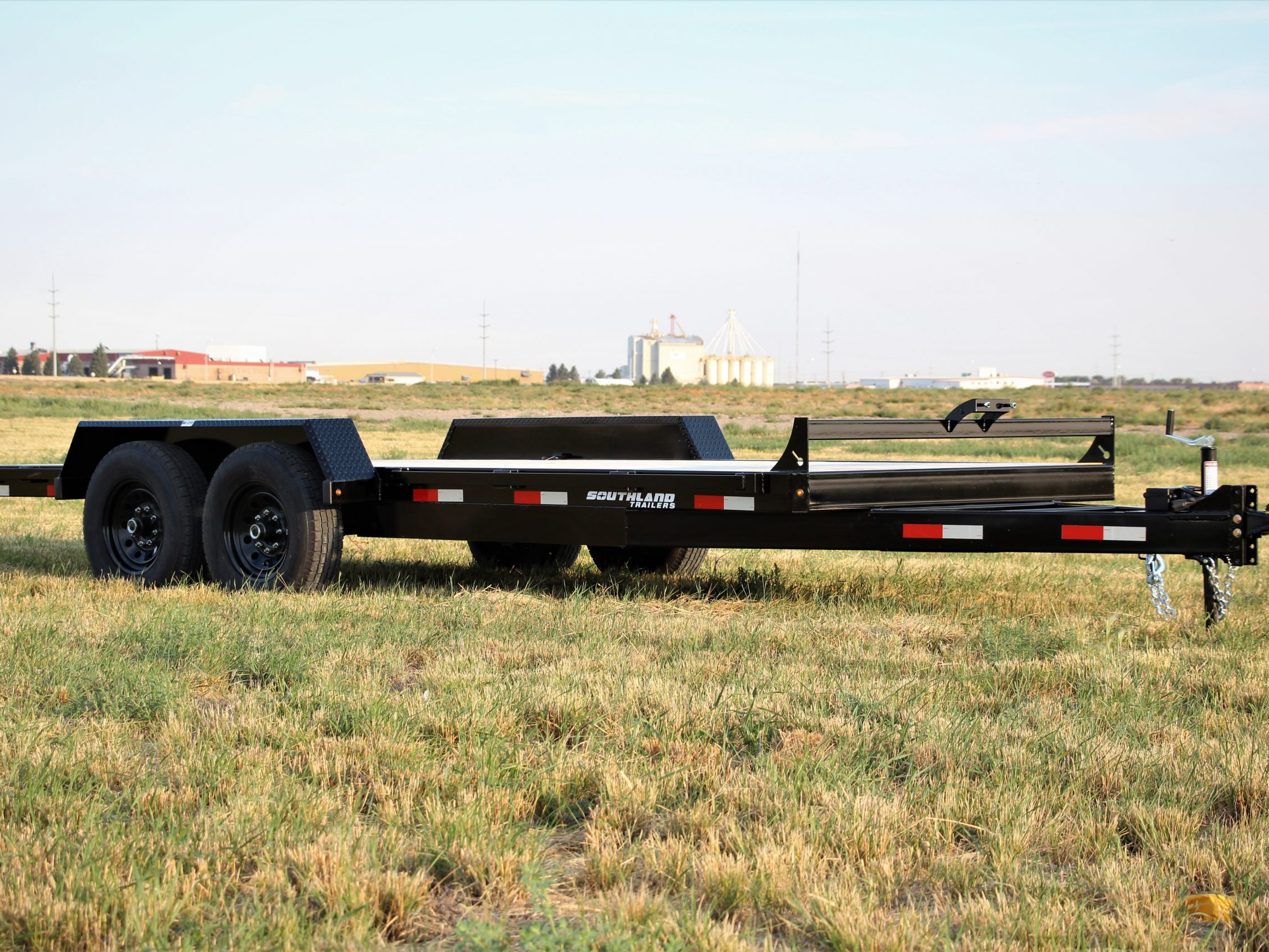 Southland 7 x 20  14K  Straight Deck Equipment Trailer - Slide in Ramps Southland Trailer 96309 LBAT7-20 BLK SIR