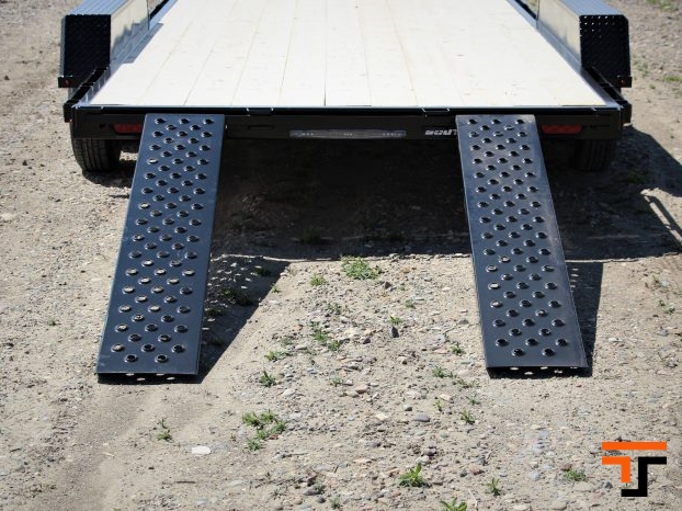 Southland 7 x 18 10K Straight Deck Equipment Trailer Slide In Ramps Southland Trailer 93978 LBAT52-18 BLK SIR