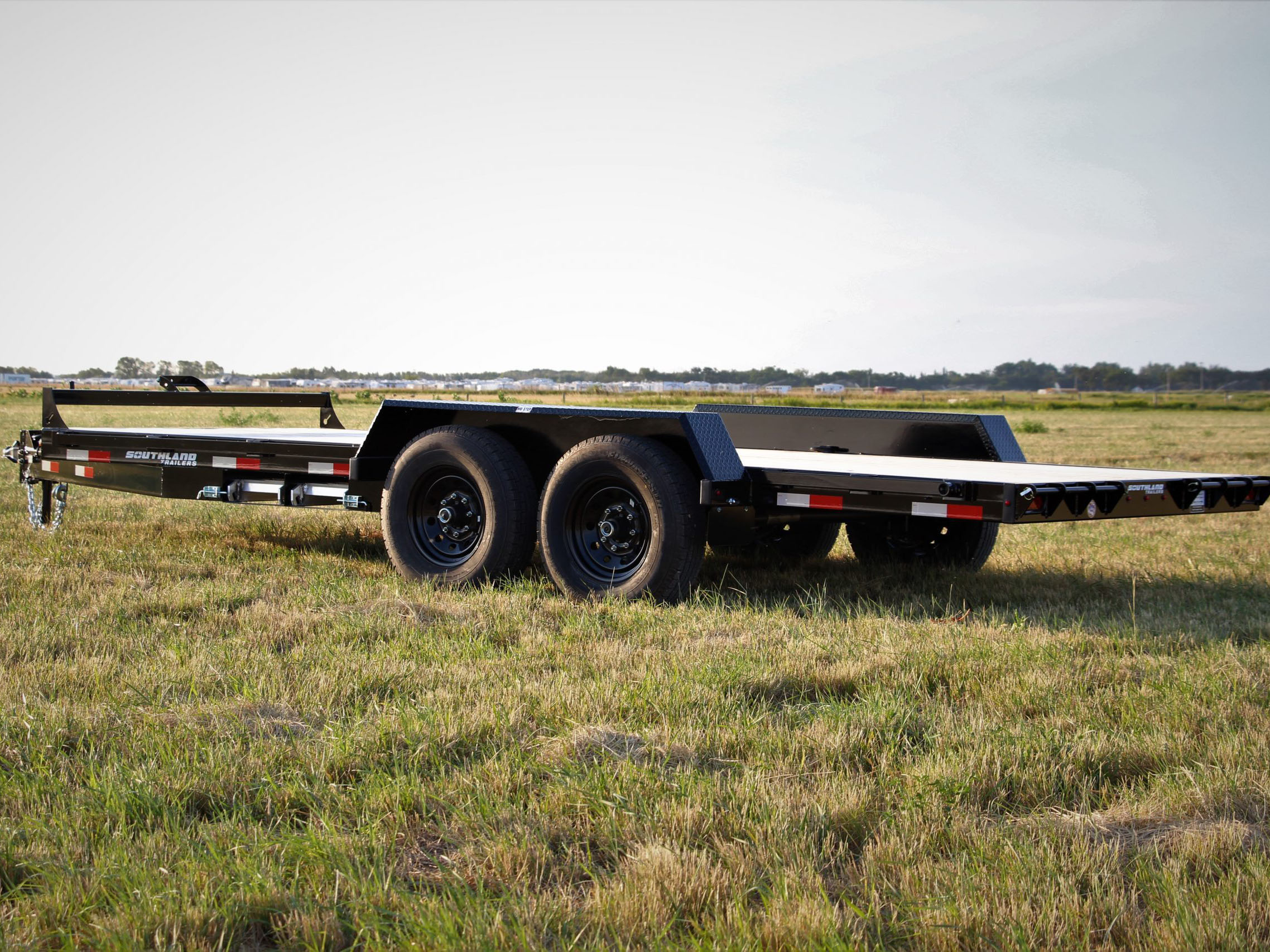 Southland 7 x 18 14K Straight Deck Equipment Trailer - Slide In Ramps Southland Trailer 87688 LBAT7-18 BLK SIR