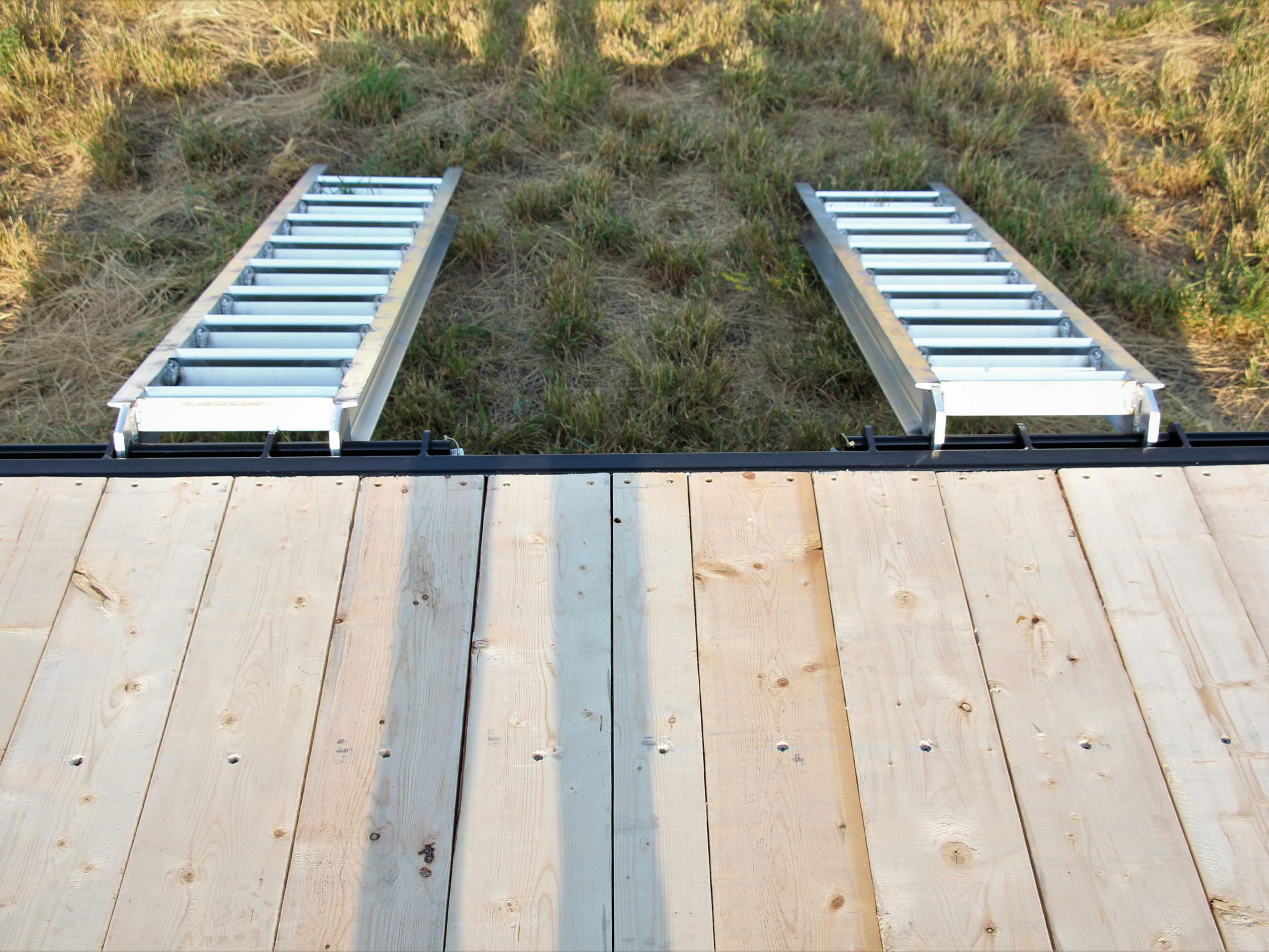 Southland 7 x 18 14K Straight Deck Equipment Trailer - Slide In Ramps Southland Trailer 87688 LBAT7-18 BLK SIR