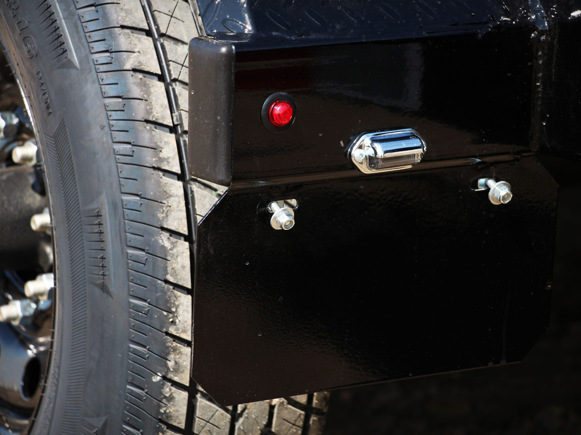 Southland 7 x 18 14K Straight Deck Equipment Trailer - Fold Up Ramps Southland Trailer 88302 LBAT7-18 BLK FUR
