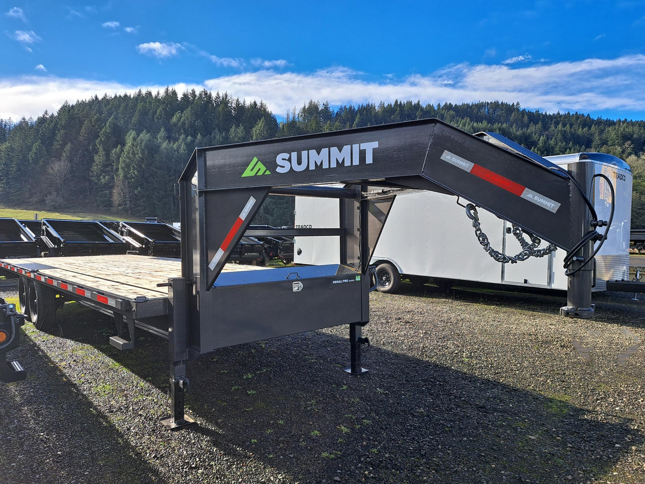 Summit 8.5x20 14K - Gooseneck Deckover Equipment Trailer- Denali Pro Summit Trailer DPGDO8520TA5