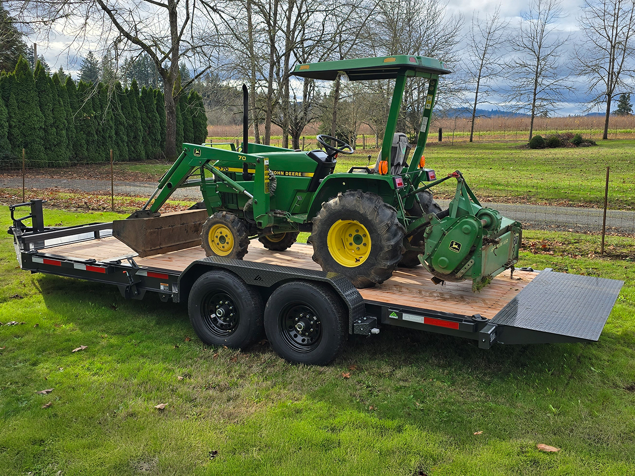 Summit 7 x 20 14K I-Beam Split Tiltbed - Denali Pro Summit Trailer DPBSTB720-4TA5