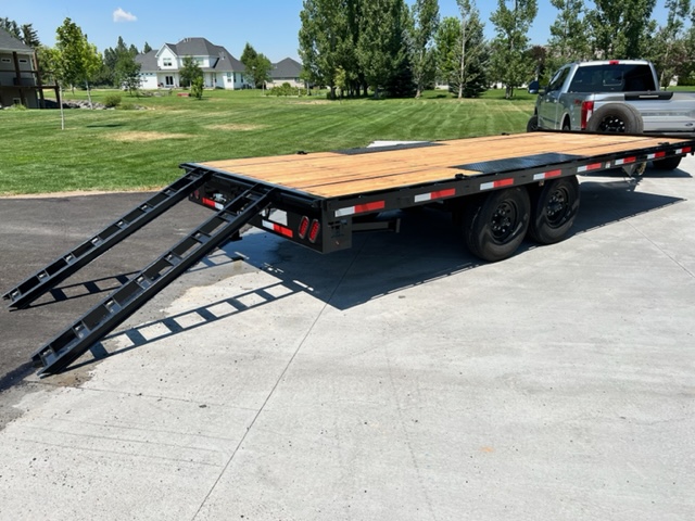 Teton 8.5x22 16K Deckover Equipment Trailer Teton Trailer 22' Deck Over 16K