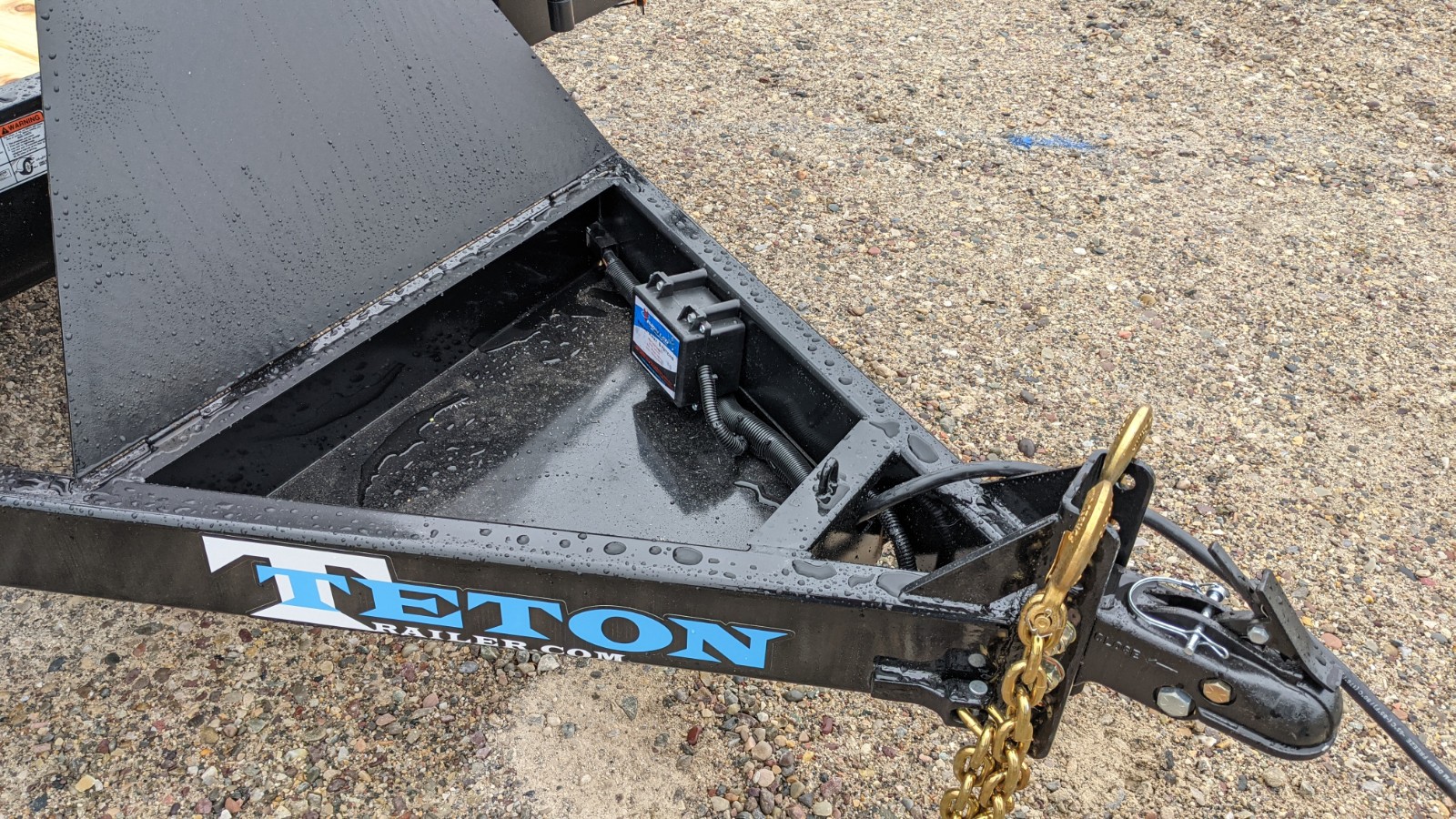 Iron Bull 8.5 x 22  16K  16/6 Split Deck Split - TLB Iron Bull Trailer TLB0222082 ES2