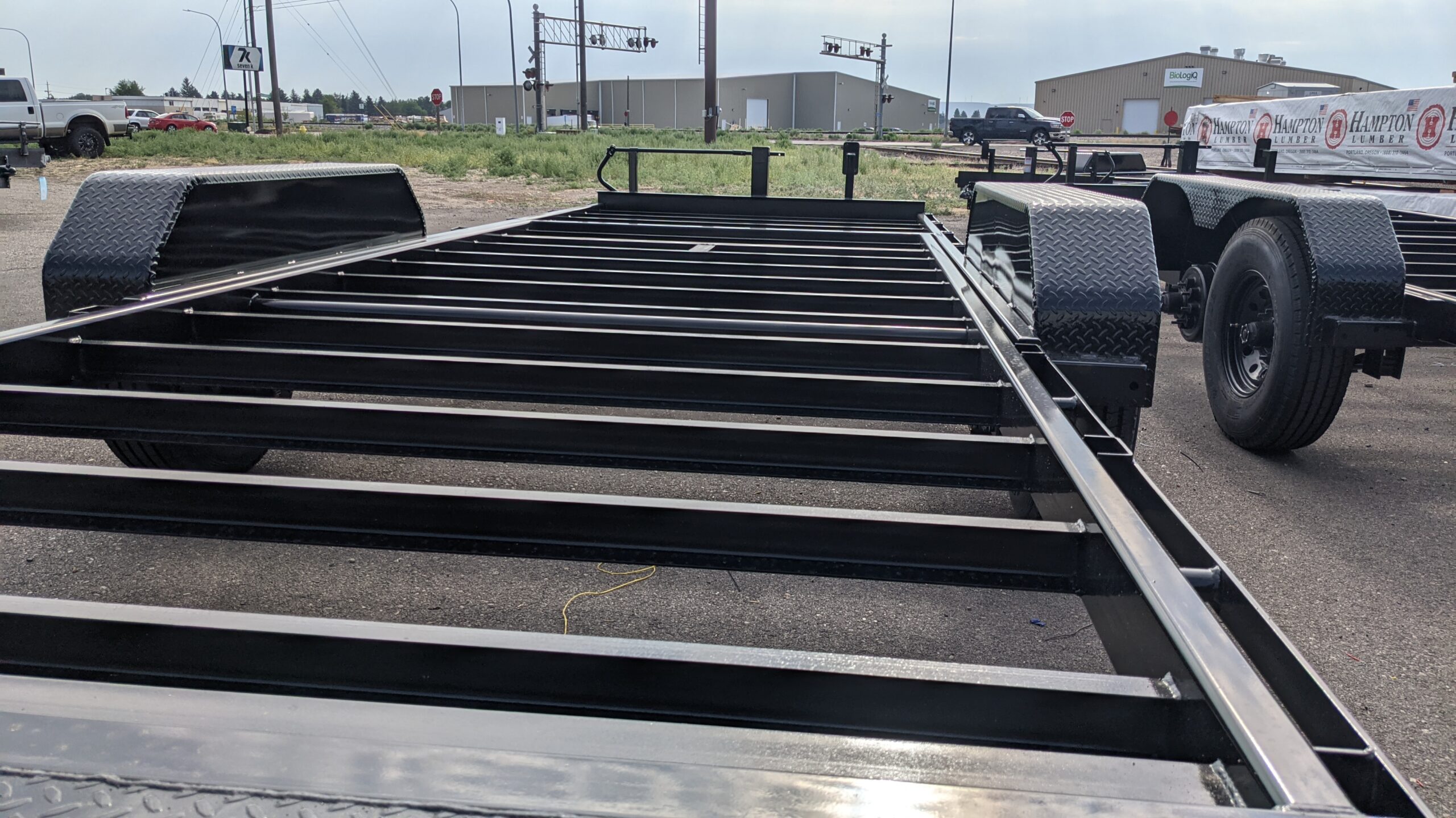 Iron Bull 8.5 x 22  16K  16/6 Split Deck Split - TLB Iron Bull Trailer TLB0222082 ES2